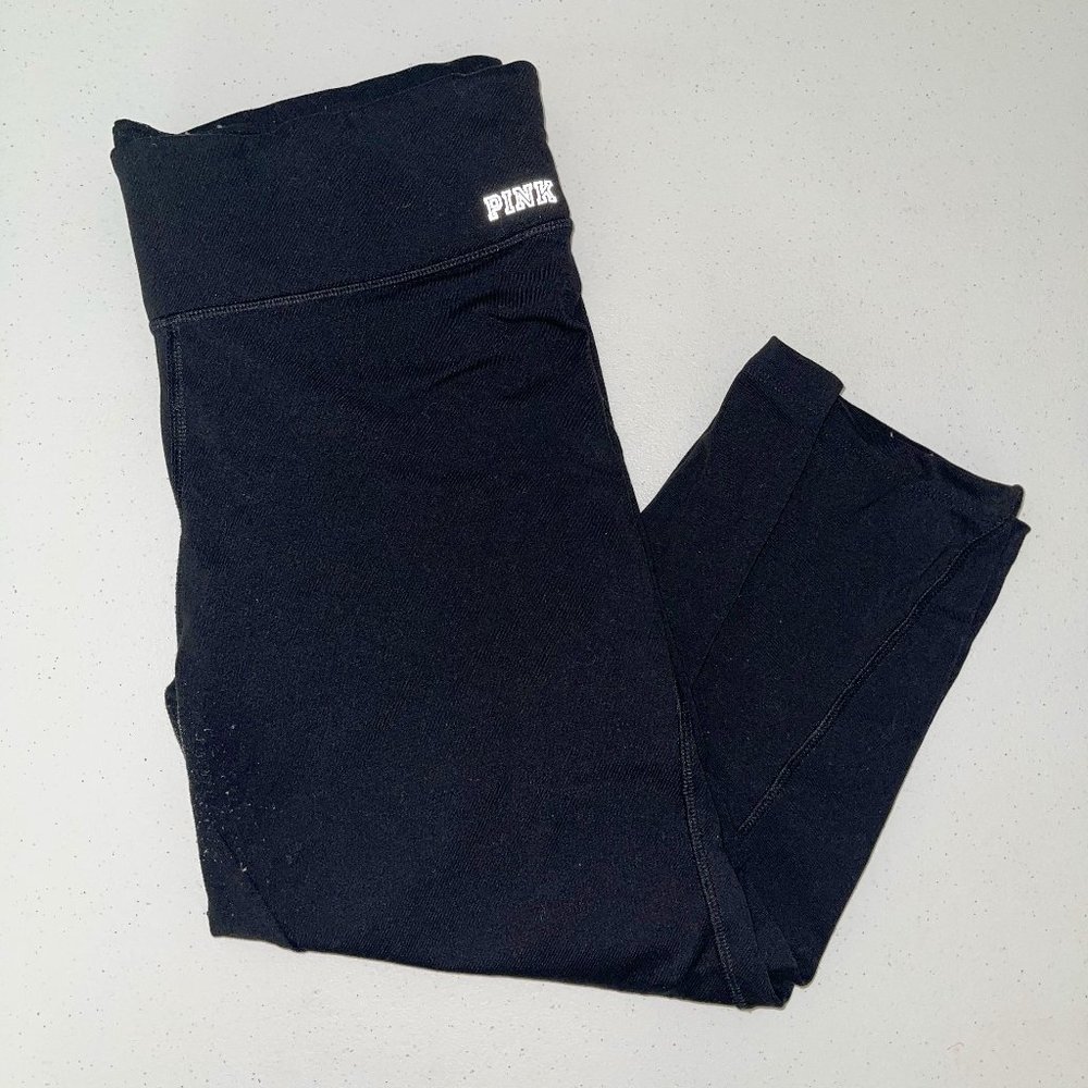 VS PINK Ultimate Cropped Yoga Pants, Large